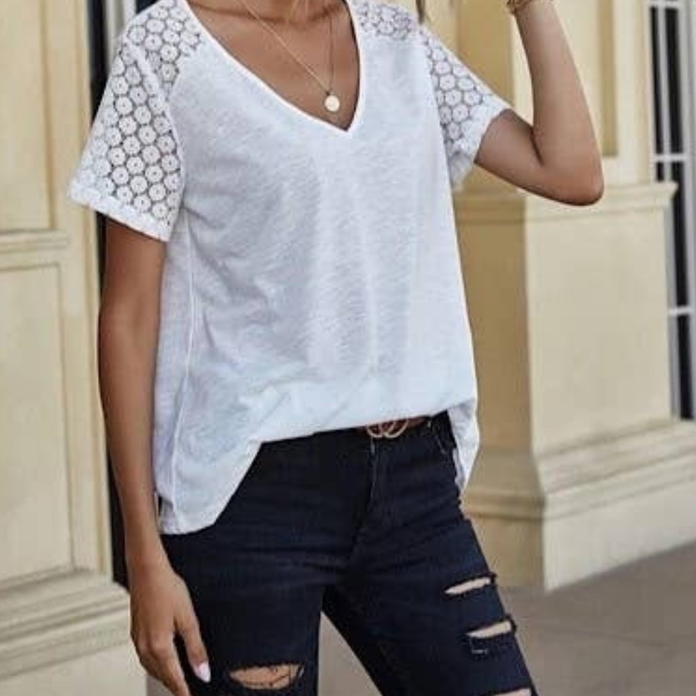 20 Boho Lace Raglan Sleeves Top - Picture 2 of 2